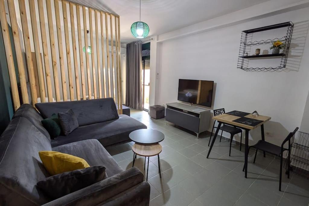 Bjorn Apartment